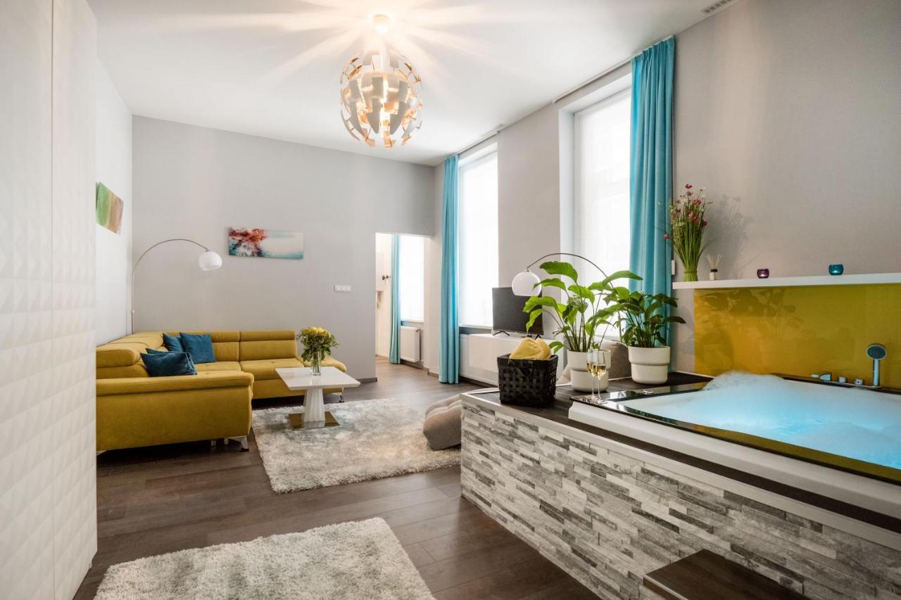 Downtown Luxury Jacuzzi Apartamento