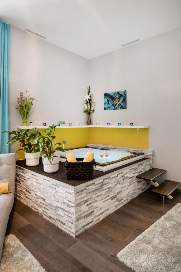 Downtown Luxury Jacuzzi Apartamento *