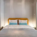 Downtown Luxury Jacuzzi Apartment